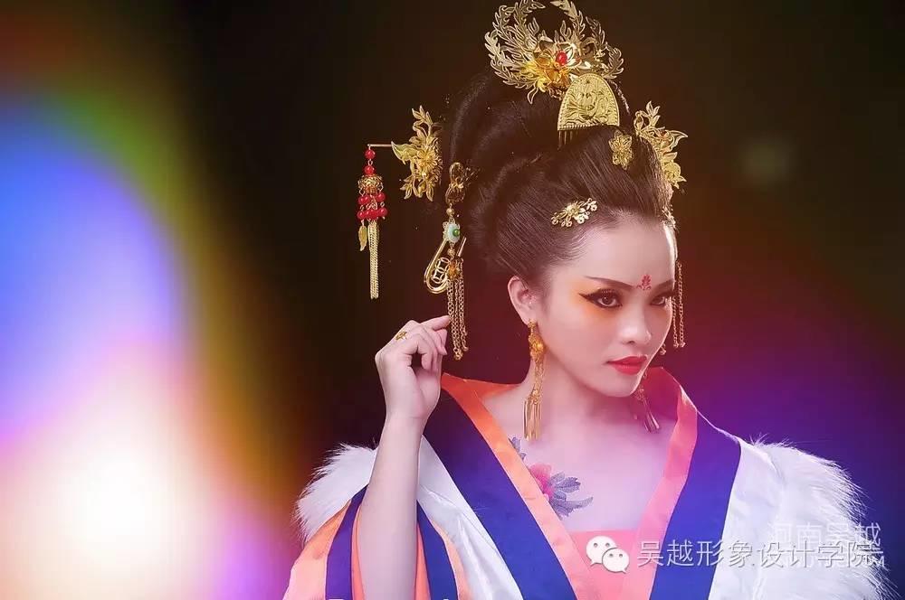 吳越造型——大氣與柔媚俱佳的武媚娘范兒~