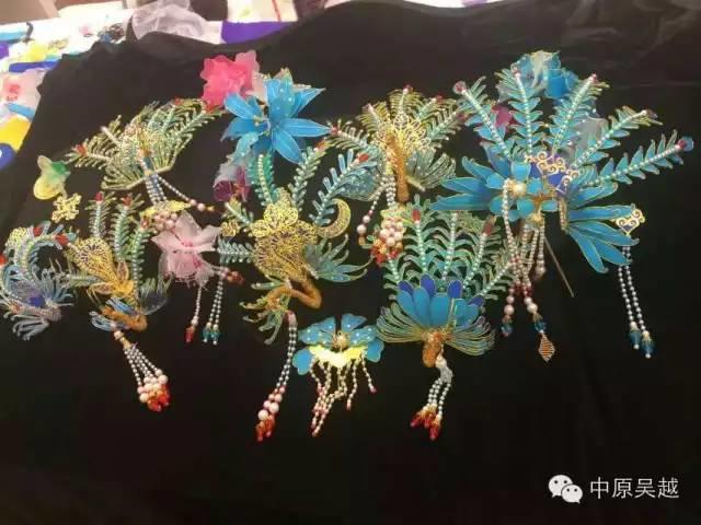 原來化妝師的那些飾品就是這么來的！