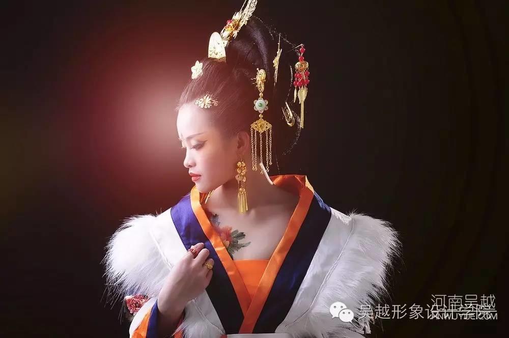 吳越造型——大氣與柔媚俱佳的武媚娘范兒~