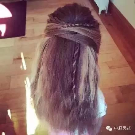 【吳越學?！堪雅畠旱念^發(fā)扎成這樣，太漂亮了！