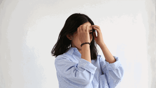 千萬(wàn)不要這么扎頭發(fā)，太美有危險(xiǎn)~！