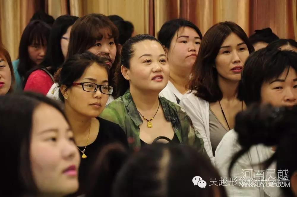 吳越學(xué)校色彩形象設(shè)計(jì)管理課程開課啦
