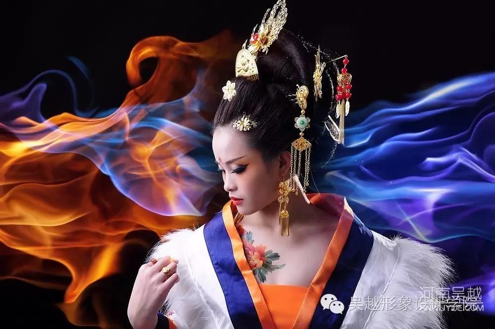 吳越造型——大氣與柔媚俱佳的武媚娘范兒~