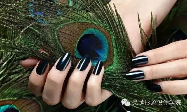 4月彩繪|嗨！菇?jīng)瞿阍摀Q色啦....